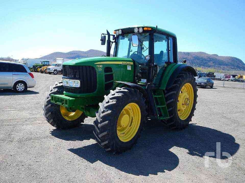 John Deere 7330 tractor