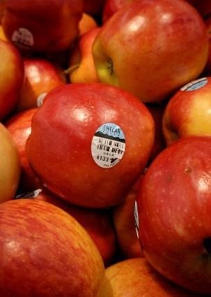 Washington state produce can be found in supermarkets across the world. These Chelan apples were found in Kuala Lumpur. Photo: Flickr user Dennis Sylvester Hurd CC0 1.0 Universal