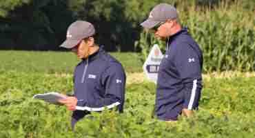  Valley Soybean Expo Highlights Prograin Research In Manitoba