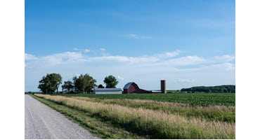 Farmland rental agreements: factors to consider 