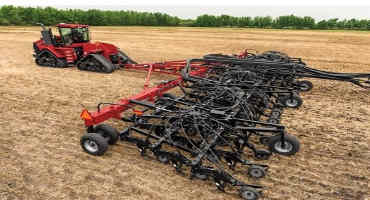 Case IH Expands Seeding Lineup With Flex Hoe 900 Air Drill
