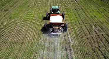 Time to Spread Fertilizer–Evenly