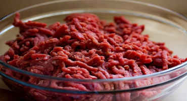 Study: Consumers Favor Ground Beef Over Plant-Based Alternatives