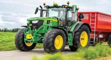 Examining the Features of the John Deere 6R 165 Tractor