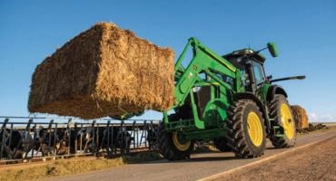 John Deere updates 7R tractor