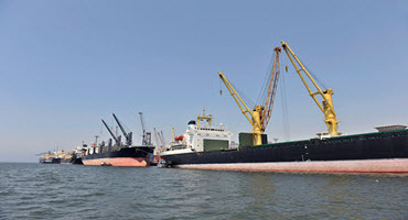 Grain ships