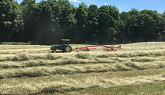 Baling hay with the 4450
