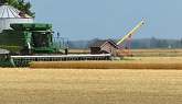 John Deere 9660STS Harvesting Wheat