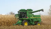 Corn Harvest 2020 | John Deere 7720 Titian 2 Combine Harvesting Corn