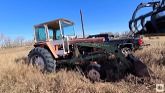 Junkyard tractor salvage