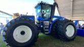 New Holland T9 Tractor - New Models f...
