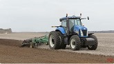 NEW HOLLAND T8050 Tractor Plowing