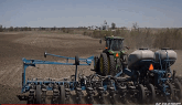 Blue Drive™ Electric Drive and Blue Vantage™ Planter Display Continues Farmer
