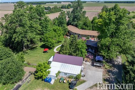 Lambton County Winery for Sale, Plympton-Wyoming, Ontario