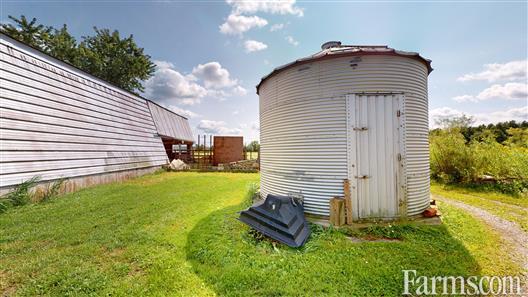 19+/- Acre Hobby Farm for Sale, Oil Springs, Ontario