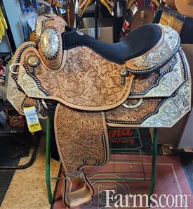 Western Boot & Tack for Sale, Brownsville, Ontario