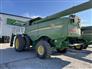John Deere 2022 S760 Combines