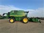 John Deere 2013 T670 Combines