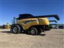 New Holland 2013 CX8090 Combines