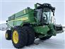John Deere 2025 X9 1000 Combines