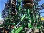 John Deere 2010 1830 Air Seeders / Air Carts