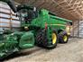 John Deere 2021 S790 Combines