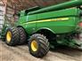 John Deere 2021 S790 Combines