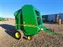 2001 John Deere 567