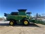 John Deere 2025 T6 800 Combines