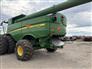 John Deere 2014 S680 Combines