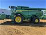 John Deere 2025 X9 1100 Combines