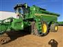 John Deere 2025 X9 1100 Combines