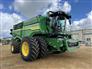 John Deere 2022 X9 1100 Combines