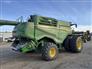 John Deere 2023 X9 1000 Combines