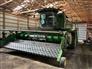 John Deere 2017 S690 Combines