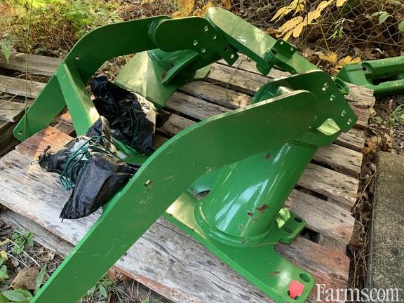 John Deere 520M Loader Tractors for Sale | USFarmer.com