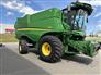 John Deere 2017 S670 Combines