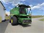 John Deere 2017 S670 Combines