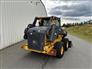 2023 John Deere 330G