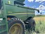 John Deere 2015 S670 Combines