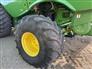 John Deere 2017 S680 Combines
