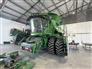 John Deere 2016 S680 Combines
