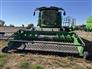 John Deere 2013 S680 Combines