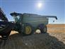 John Deere 2018 S790 Combines