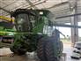 John Deere 2012 S680 Combines