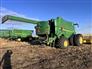 John Deere 2020 S780 Combines