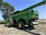 John Deere 2025 S7 700 Combines