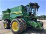 John Deere 2025 S7 700 Combines