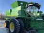 John Deere 2014 S680 Combines