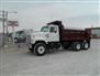 International 2002 DT530 Other Trucks and Automobiles